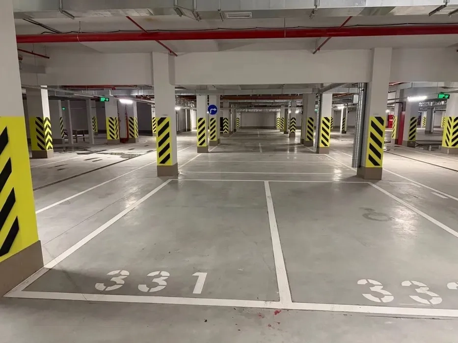 Паркомісце у підземному паркінгу — тепло та безпечно