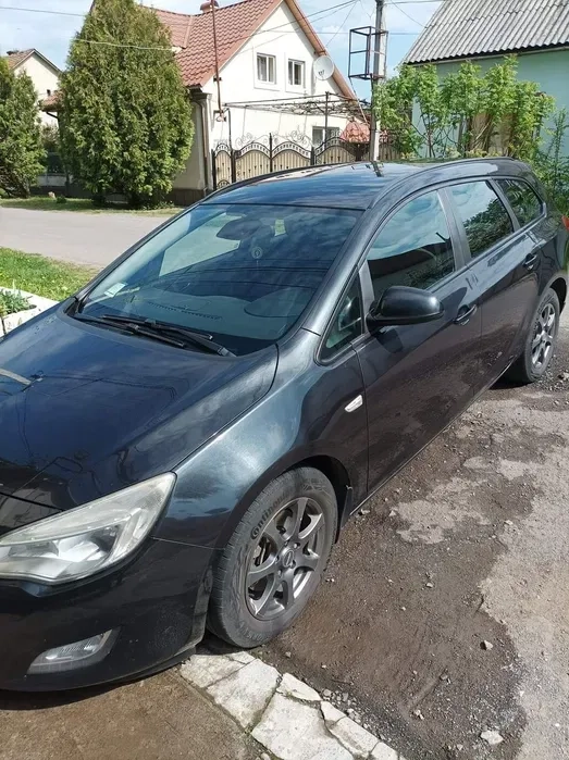 Індивідуальні транспортні послуги легковим автомобілем