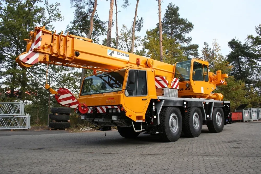 Послуги автокрана. Швидкий виїзд