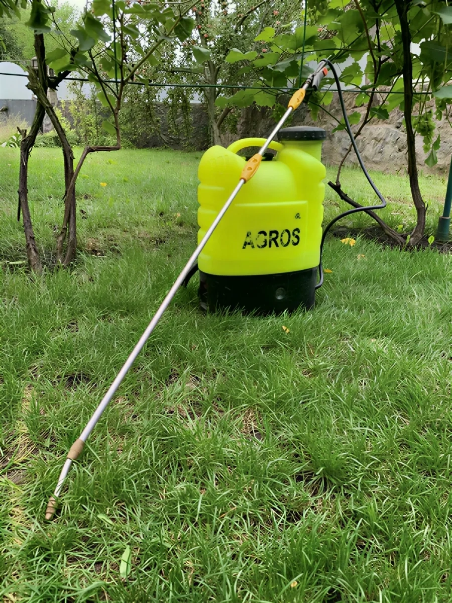 Акумуляторний обприскувач 16 л AGROS