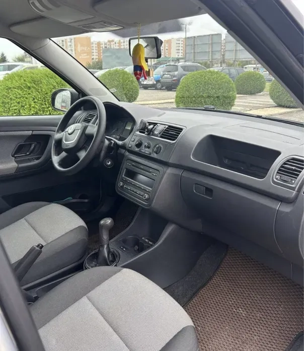 Skoda Fabia 2012 р. 1,2 Газ/бензин. Механіка