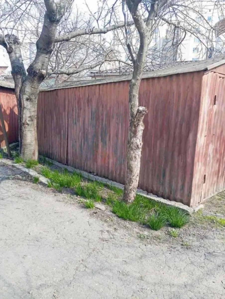 Гараж металевий 3 на 6 м район будинок офіцерів