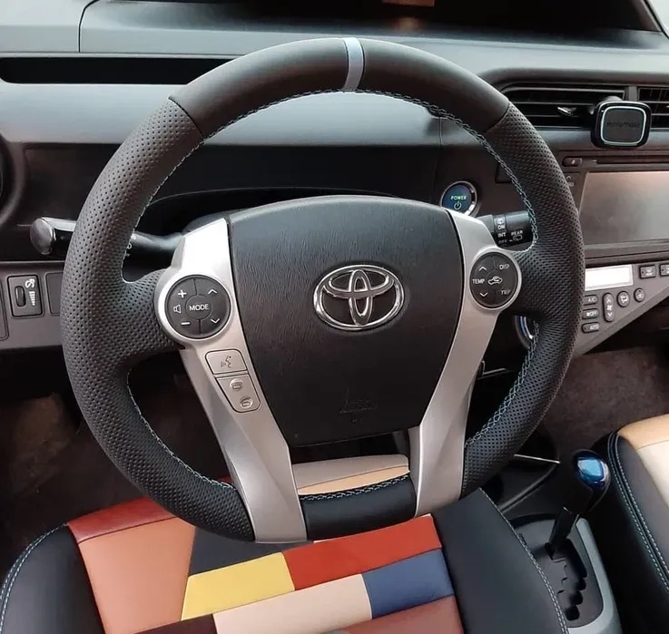 Перетяжка керма авто якісними європейськими матеріалами