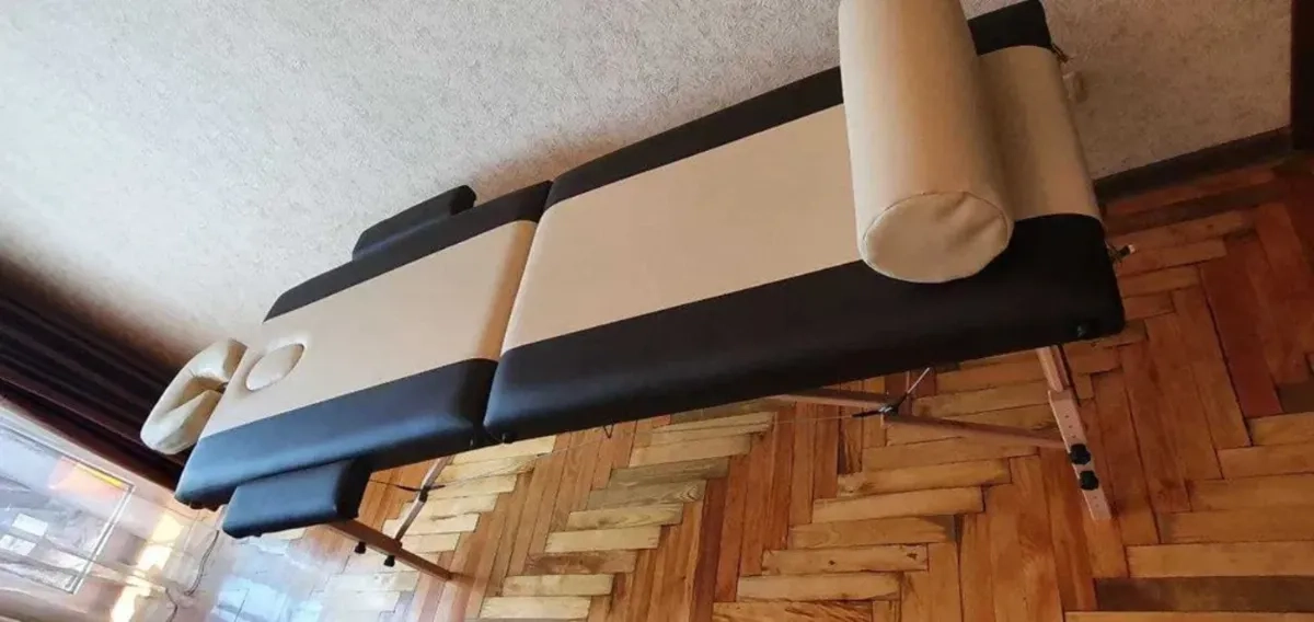 Багатофункціональний масажний стіл