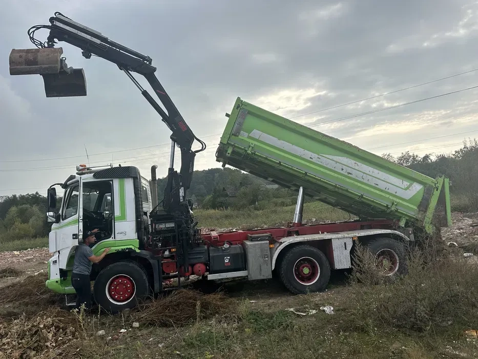 Самоскид з грейфером Київ