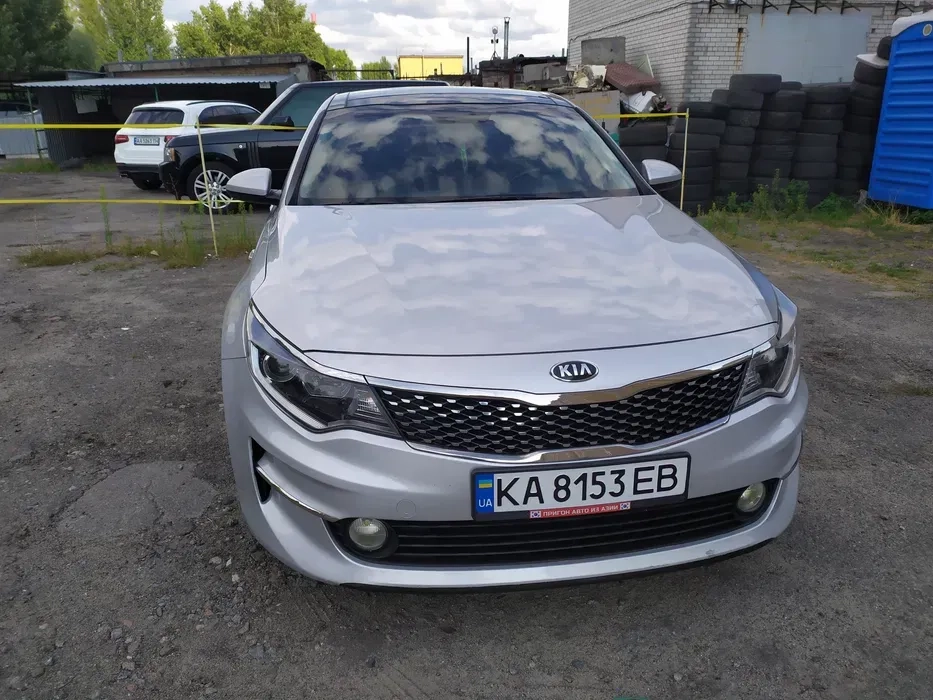 Авто з водіям , по місту і за містом