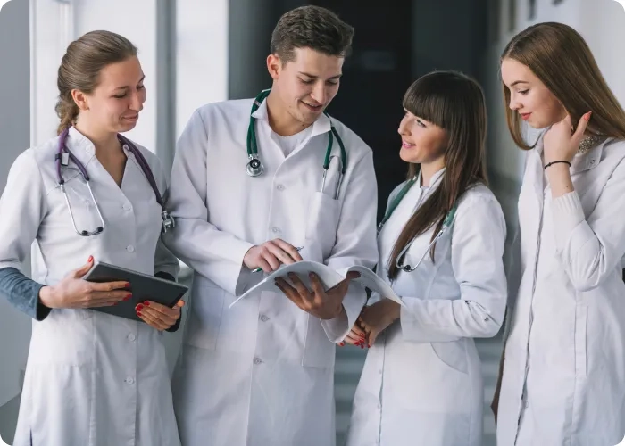 Спецодяг для працівників Медичної сфери