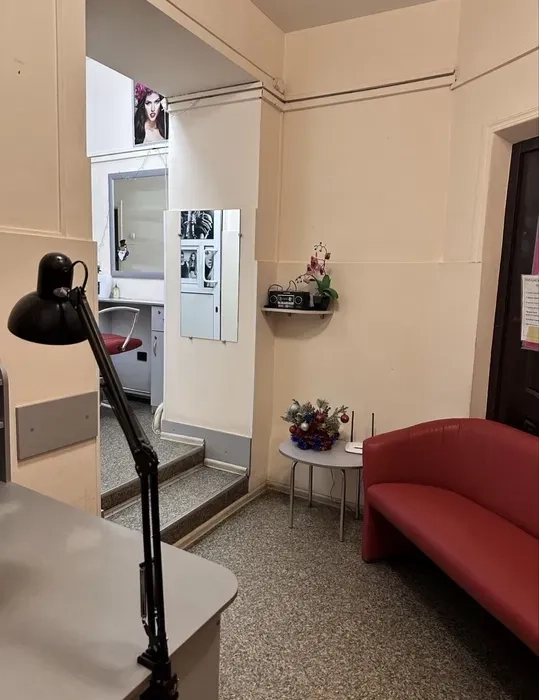 Робоче місце для майстра манікюру