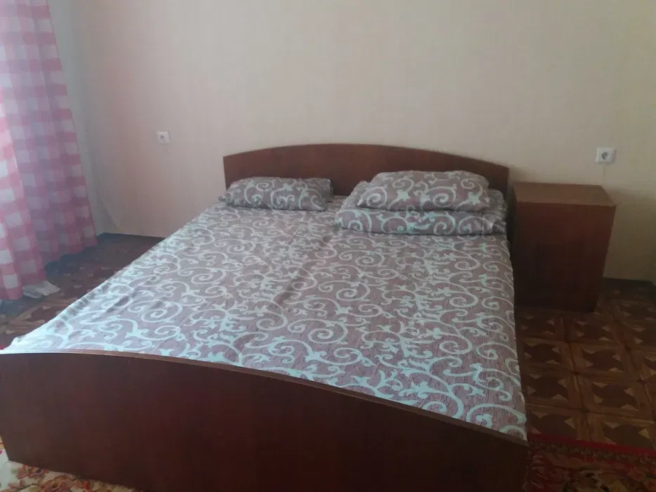 Квартира подобово Теремки