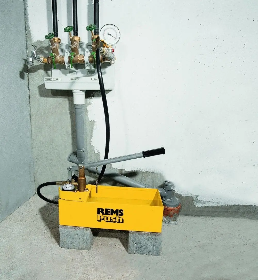 Опресувач систем опалення та тиску REMS Push