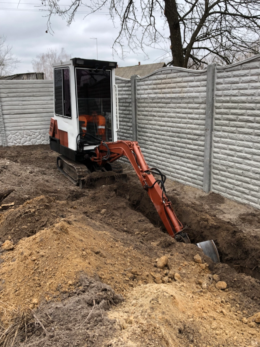 Послуги мініекскаватора