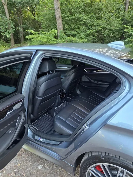 Авто з водієм bmw 540d