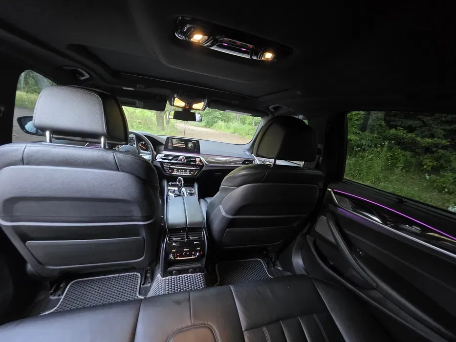 Авто з водієм bmw 540d