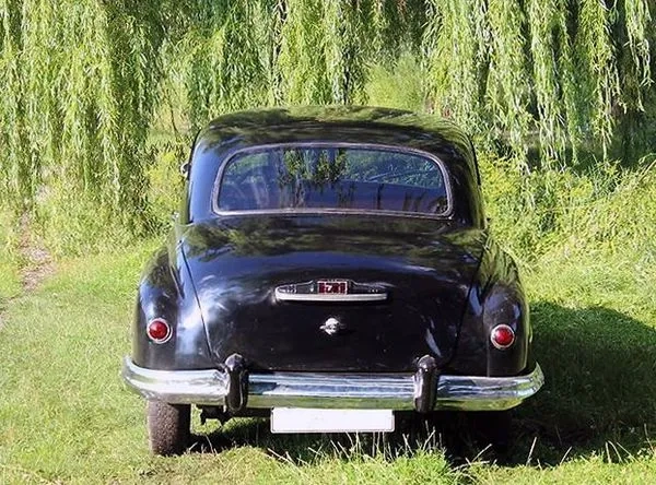 209 Ретро авто на весілля ZIM GAZ-12 чорний 