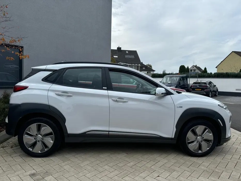 Хюндай кона электро 64 КВт