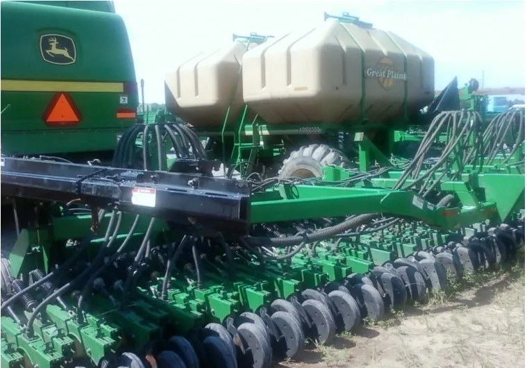 Сівалка, посів зернових (пшениця, ячмінь, жито, овес)