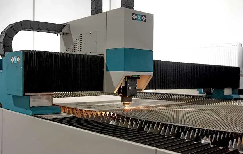 Лазерна різка, гнуття, зварювання металу та розробка креслень