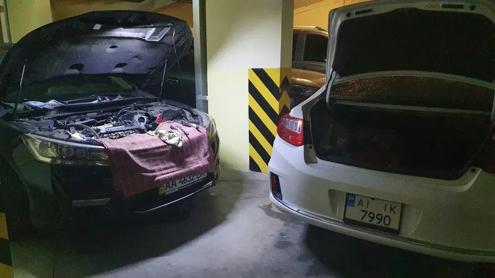 Ремонт, регулювання клапанів Honda Acura. Виїзд до Вас.