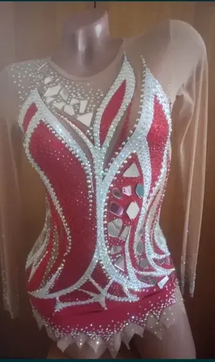 Купальникі для художньої гімнастики