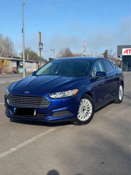 Автомобіль Ford Fusion Hybrid 2.0 2018од SE