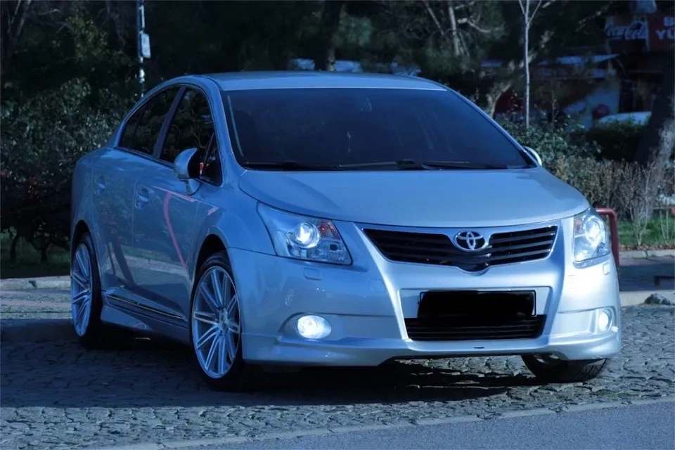 Авто бізнес класу Toyota