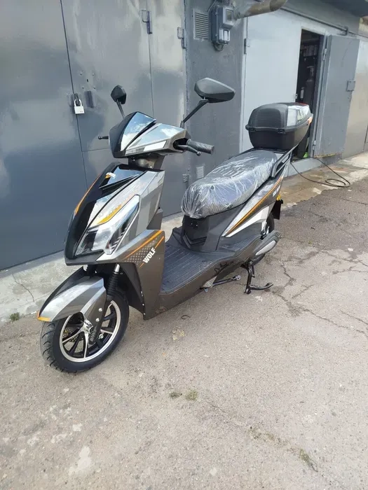 Електроскутери 85 км/год. запас ходу 150 км.