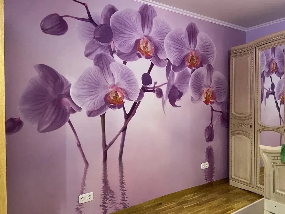 Пропонуємо якісну та швидку поклейку шпалер.Безкоштовна консультація.