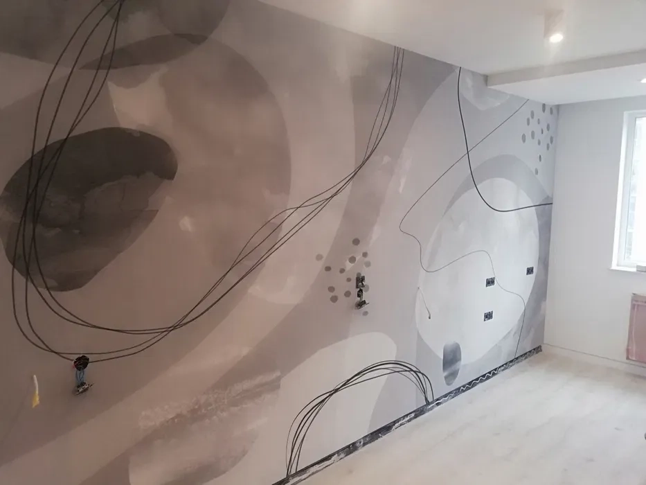 Пропонуємо якісну та швидку поклейку шпалер.Безкоштовна консультація.