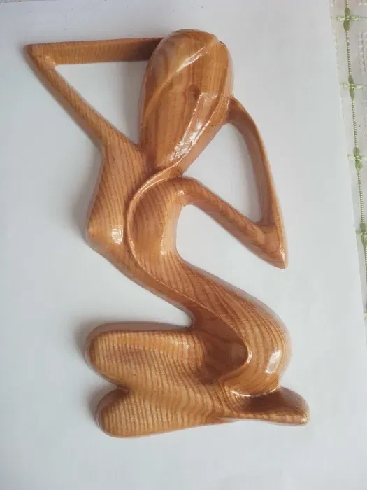 Подарунок чоловікові. Різьблення по дереву.