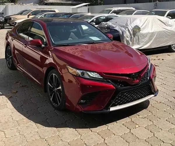 VOLKSWAGEN TIGUAN, SONATA HYBRID в користування з правом викупу