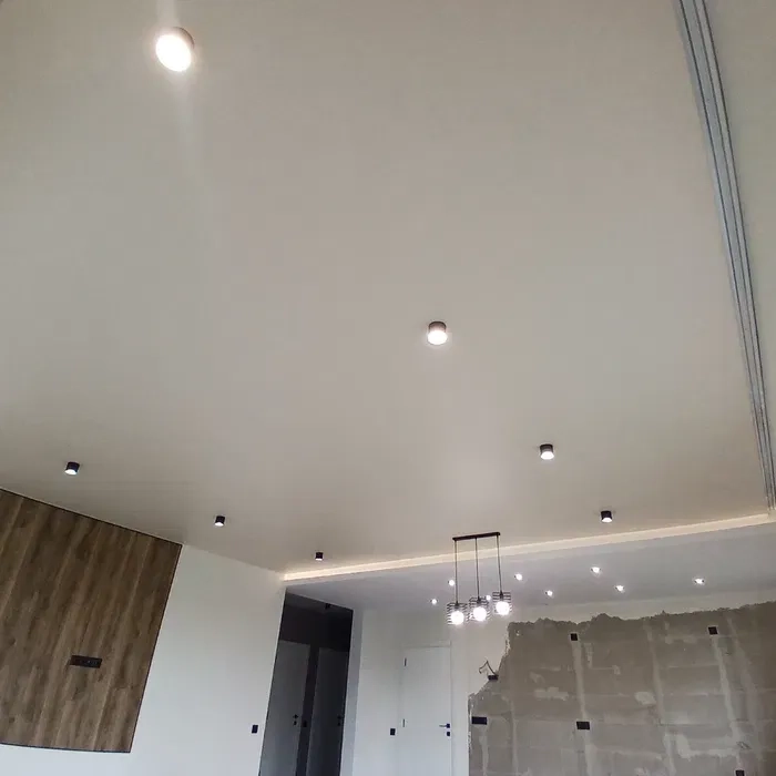 Монтаж натяжних стель будь якої складності