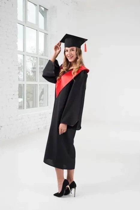 Мантії, мантія магістра та бакалавра, мантії європейського зразка