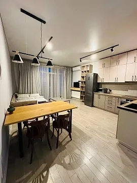 2-кімнатна квартира подобово у Ужгороді, вул. Франтішека Тіхого, 13д — 1001658004