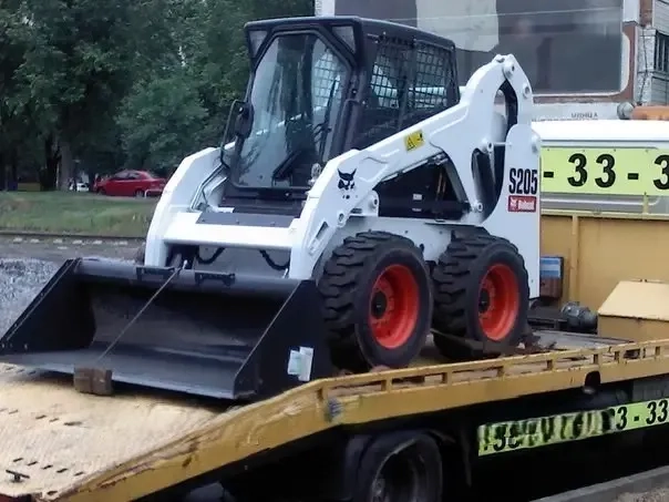 Напівділи мінінавантажувачів