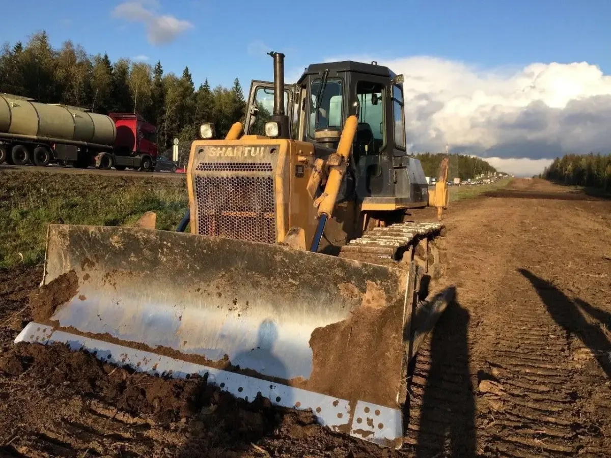 Бульдозер SHANTUI SD 16, 18 тон, відвал 3,4 м