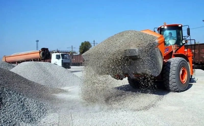 Щебінь, гранітний відсів, камінь