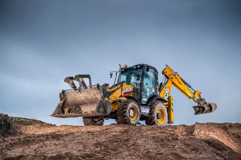 Послуги екскаватора JCB 3cx