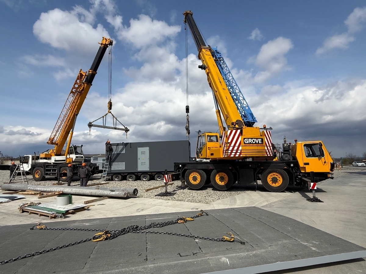 Автокран 55-30-25-14-10т.