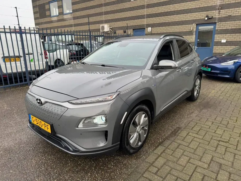 Електро Авто під таксі.