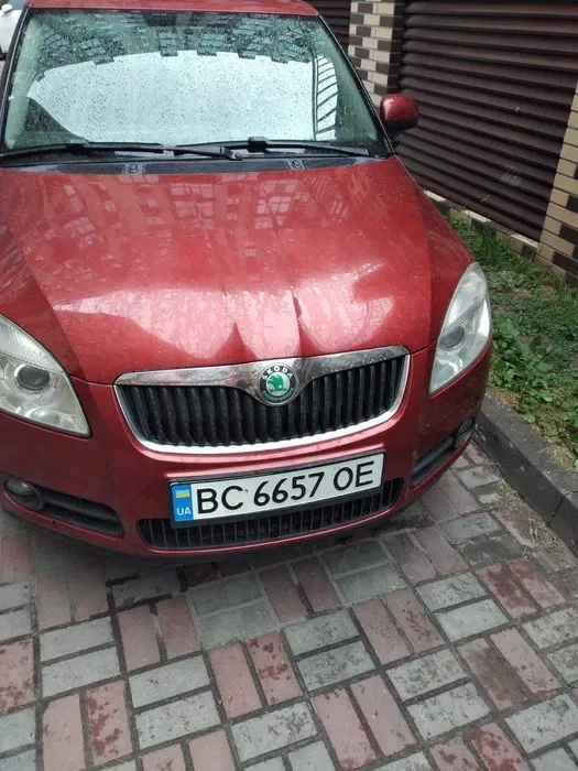 Автомобіль Skoda Fabia