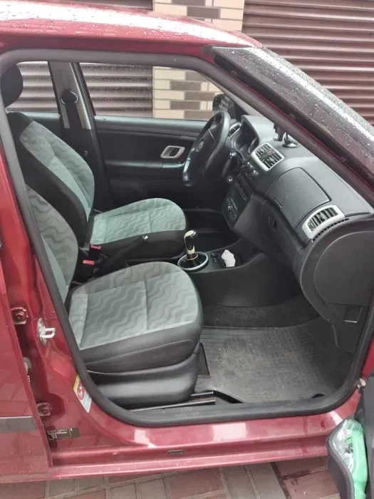 Автомобіль Skoda Fabia