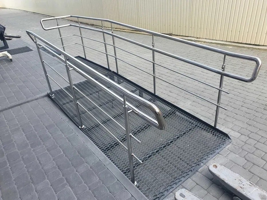 Пандуси,Поручні для інвалідів,Перила на пандус, Флагшток,