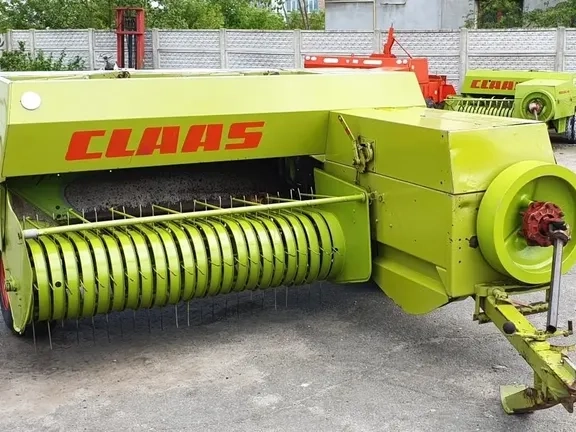 Професійний прес-підбирач .Швидкість та якість.