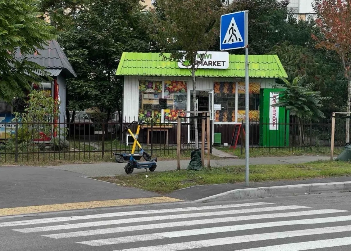 МАФ 24 м2 в Дарницькому районі