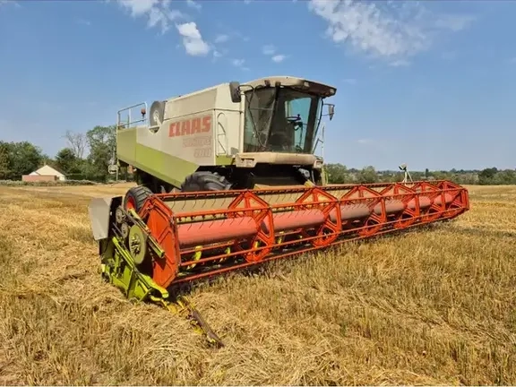 Комбайн CLAAS lexion 480 (2388)