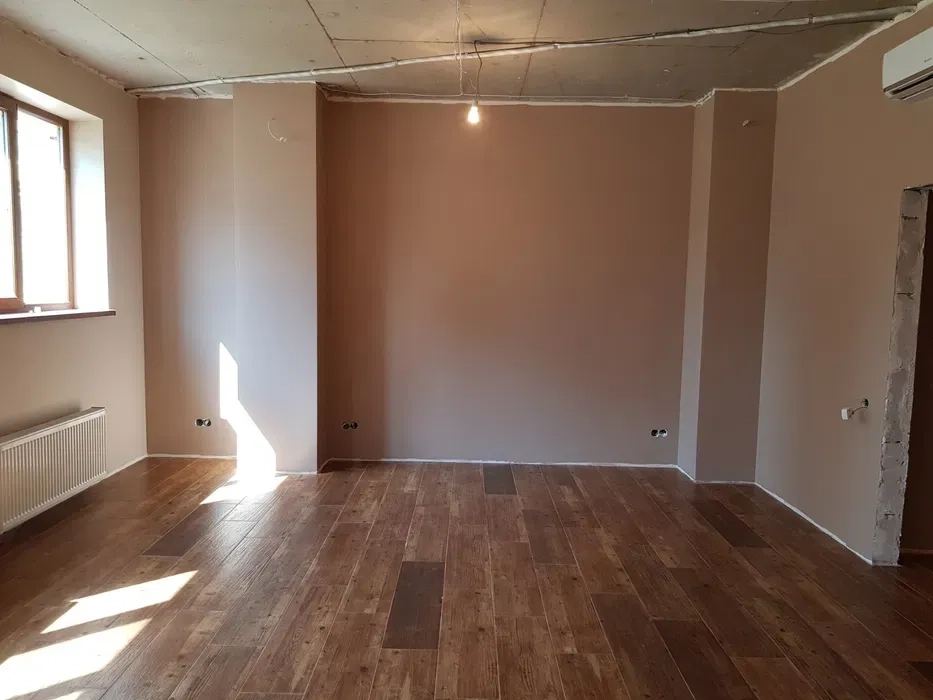 Штукатурные , малярные работы, поклейка обоев, ремонт квартир