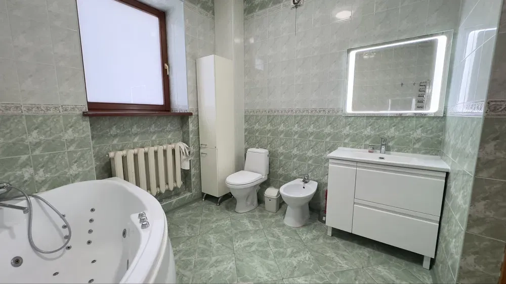 Автономний будинк біля моря в Одесі