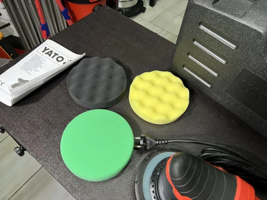 Полірувально-ексцентрикова шліфувальна машина YATO YT-82200