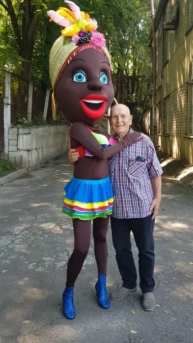 Аніматори, дитячі свята, доставка квітів