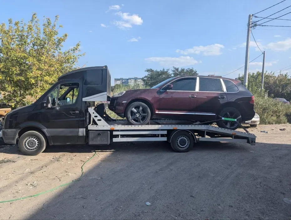 Евакуатор. Послуги перевезення.